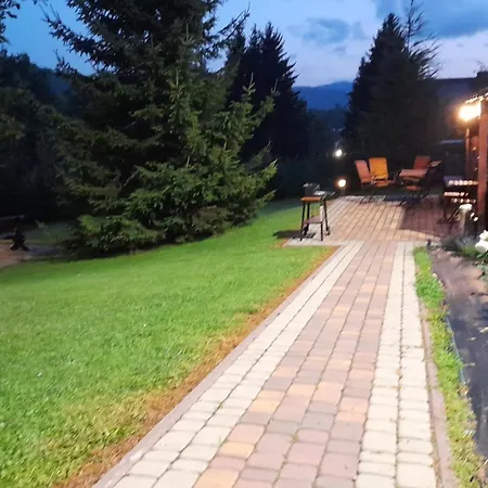 ホームステイ Orzechowka