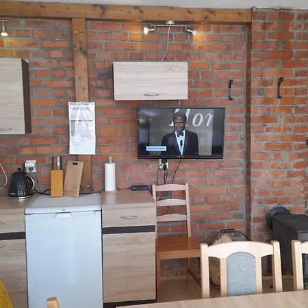 ホームステイ Orzechowka